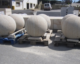 Boule Granite